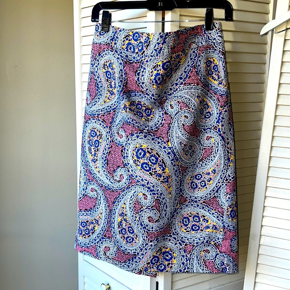 J. Crew No. 2 Pencil Skirt Paisley. Size 6. Machine Washable!  98% Cotton